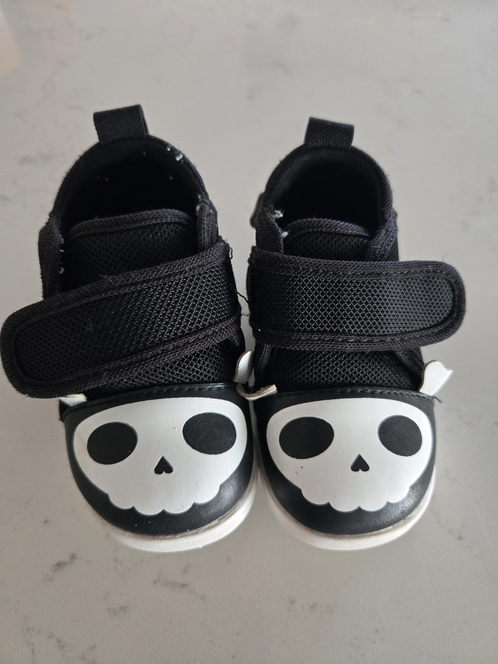 Ikki Toodler Skull Hi-Tops with On/Off Squeaker
